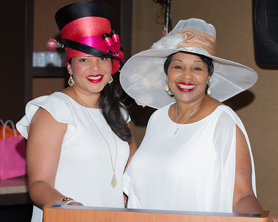 Hat Show CBOW 2017-3
