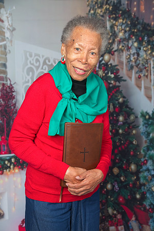 Granny Christmas 2025 26-1